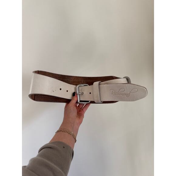 Richmond Weightlifting Leather Weightlifting Belt, Small - Picture 1 of 5